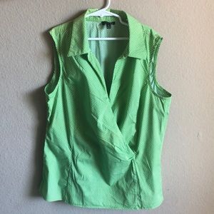 •Talbots• green blouse 🟢⚪️